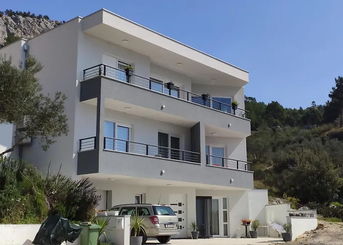 Luxury Pape Baška Voda